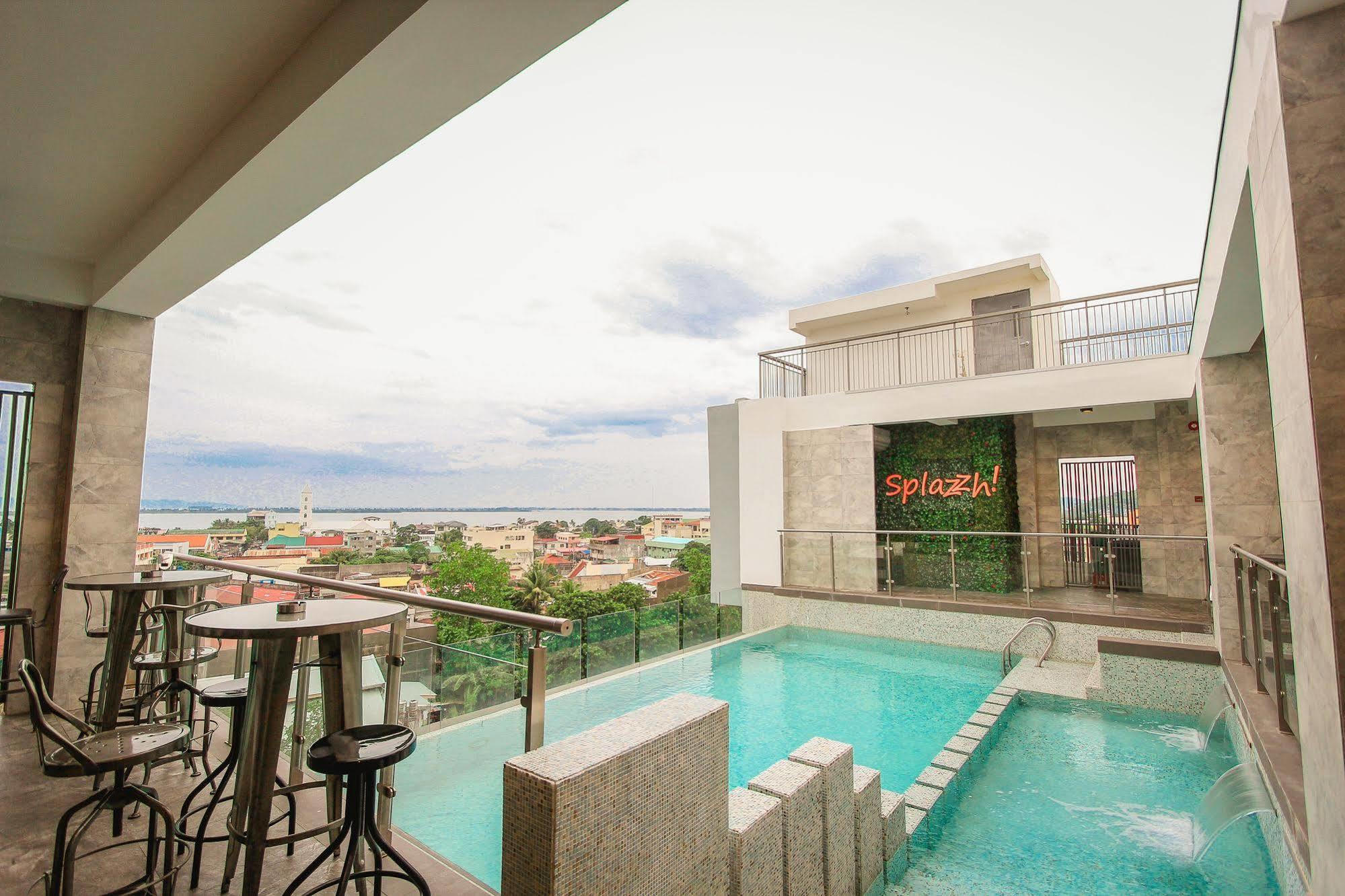 Hotel Xyz Tacloban Kültér fotó